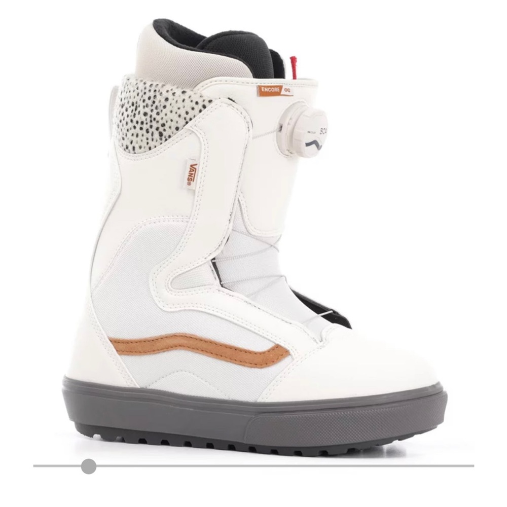BRAND NEW NEVER WORN Vans Women’s White Encore OG Snowboard Boots 2023